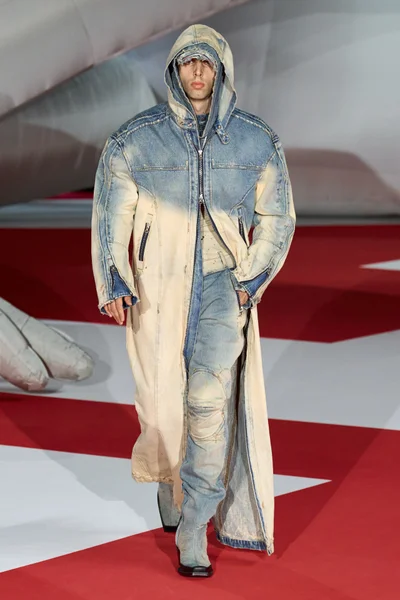 Look 6